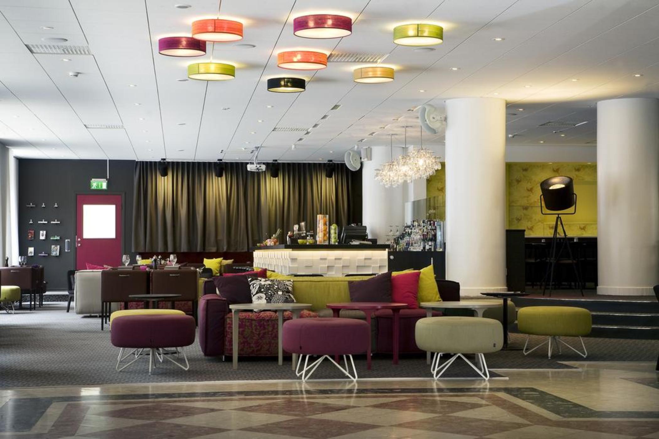 Scandic Plaza Бурос Экстерьер фото